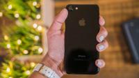 İPHONE´LARI KASITLI YAVAŞLATAN APPLE´A DAVA 