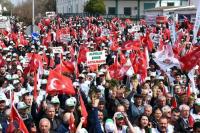 ŞEKER İŞ&acute;TEN SERT TEPKİ